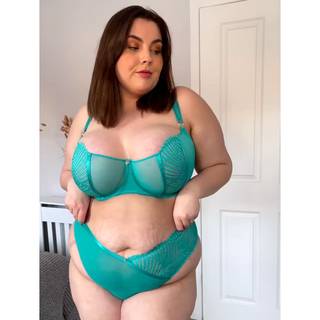 Scantilly Authority Balcony Bra Blue Lagoon as worn by @lauren_dungey