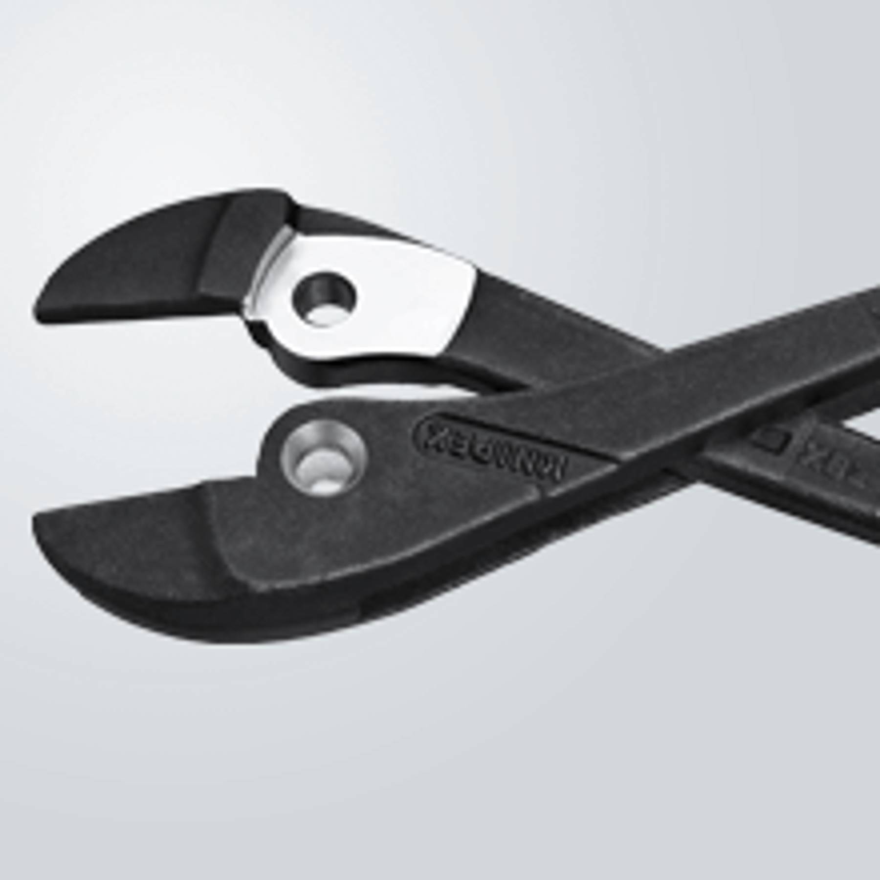 73 02 160 | X-Cut® High-Leverage Diagonal Cutter | Multi-Component Han