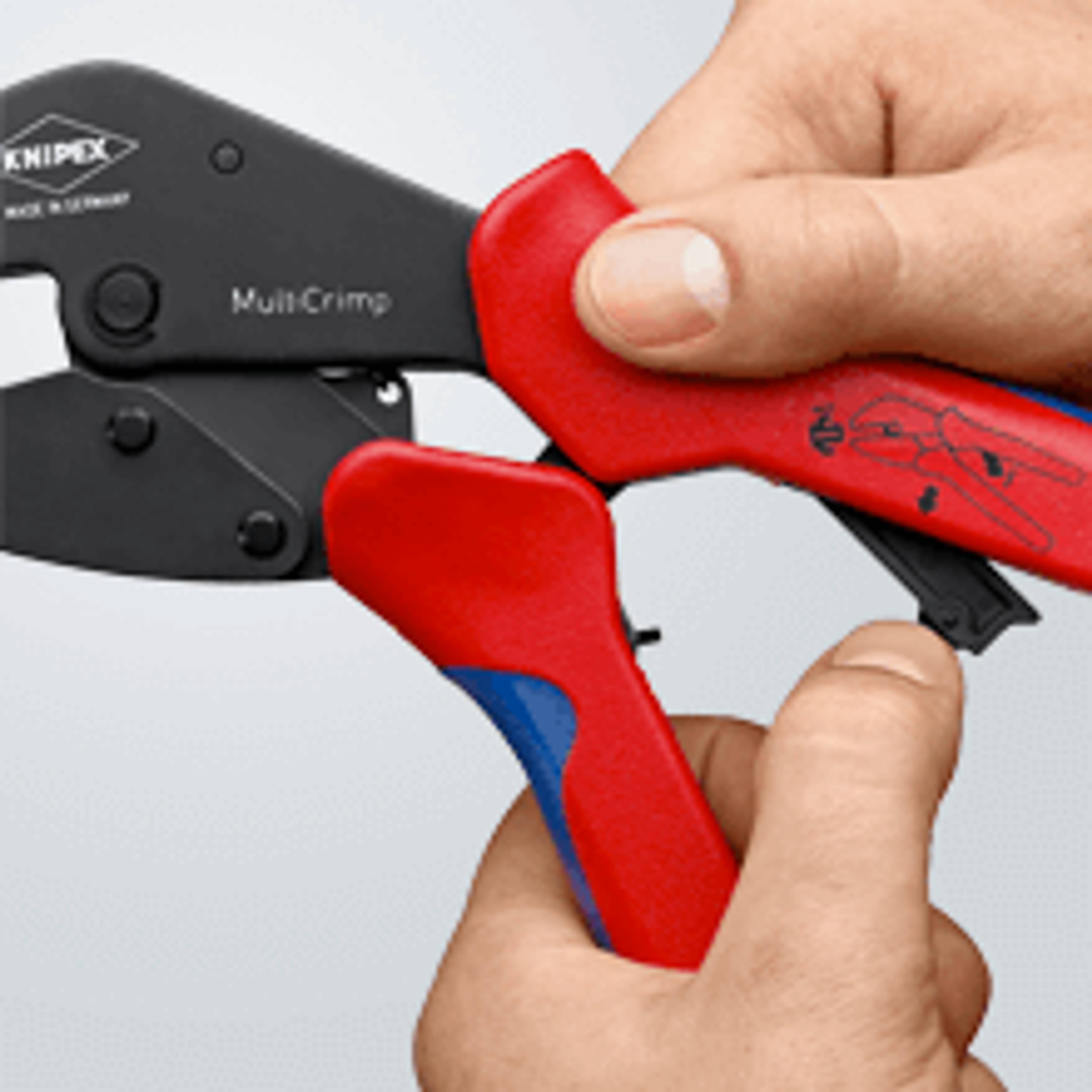 97 33 02 | MultiCrimp® Lever Action Crimping Pliers w/ Profile Magazin