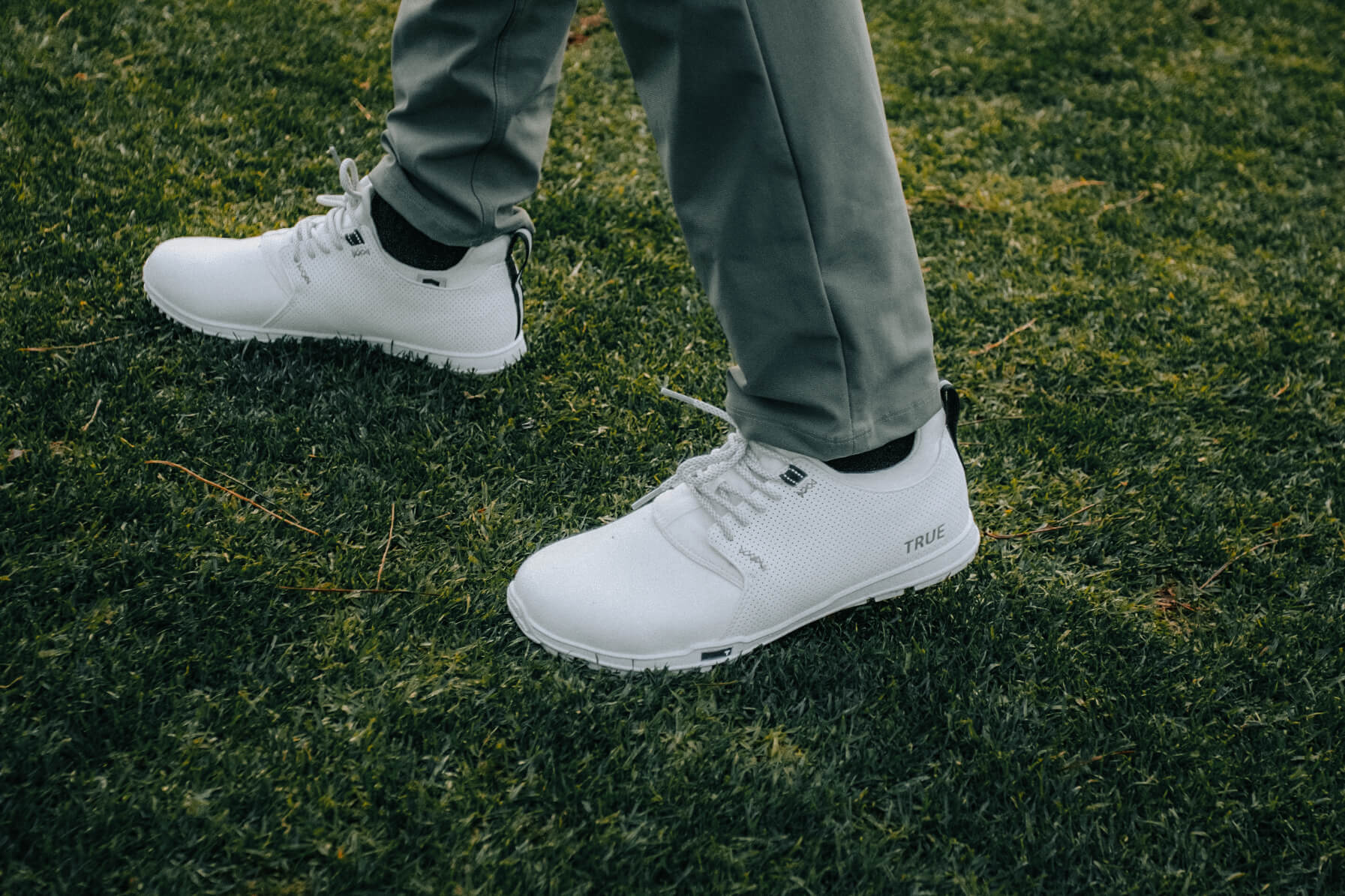 TRUE linkswear™ | Men's Original 1.2 Zero Drop Golf Shoes – TRUE