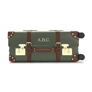 Check-In_26_green-brown_FRONT-P5-BM