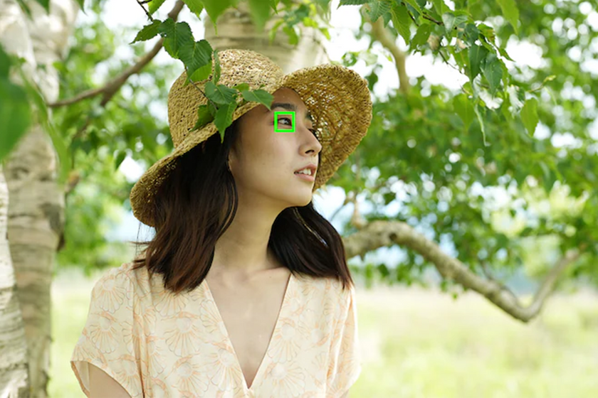 Improved real-time eye auto focus