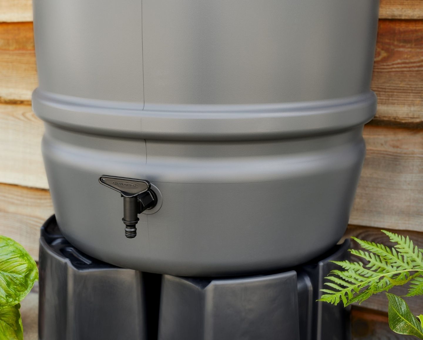 Harcostar 227 Litre Grey Water Butt Kit in situ