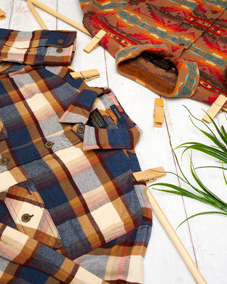 Pendleton Camp Enamelware Set Of Two Navy Cross