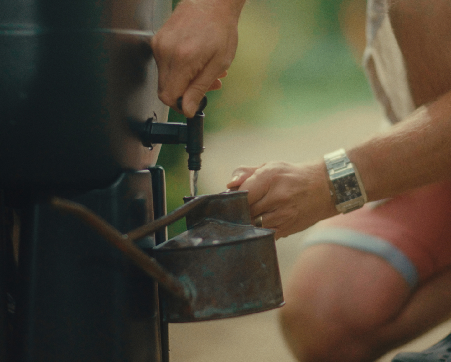 Polytank Doublo 1200 Litre Green Rain Harvesting Tank in situ