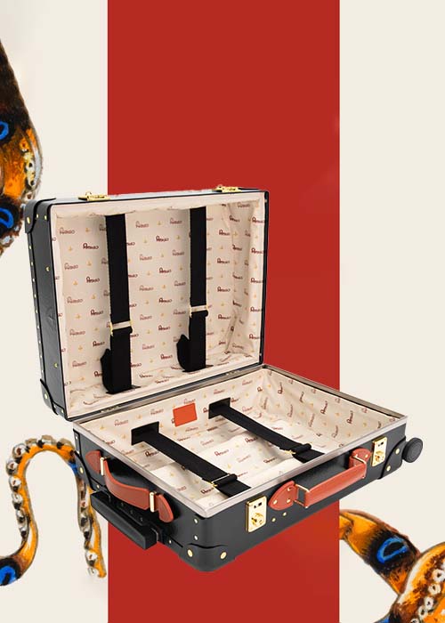 Globe-Trotter_Carry-On_Original_Octopussy_Angled_Open_lifestyle