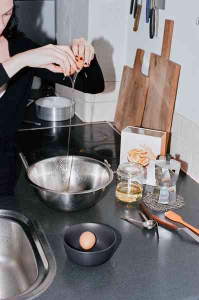 The Wonder BundleEditorial Image  of person making cake