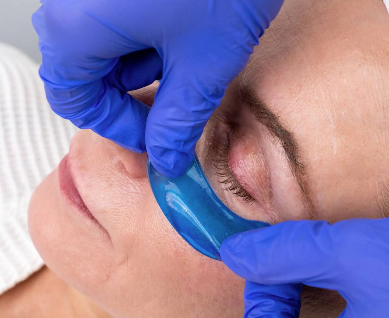 Bio-Therapeutic Hyaluronic Repair Eye Masque