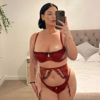 Scantilly Key to My Heart Padded Half Cup Bra Rouge as worn by @sxphiemxi