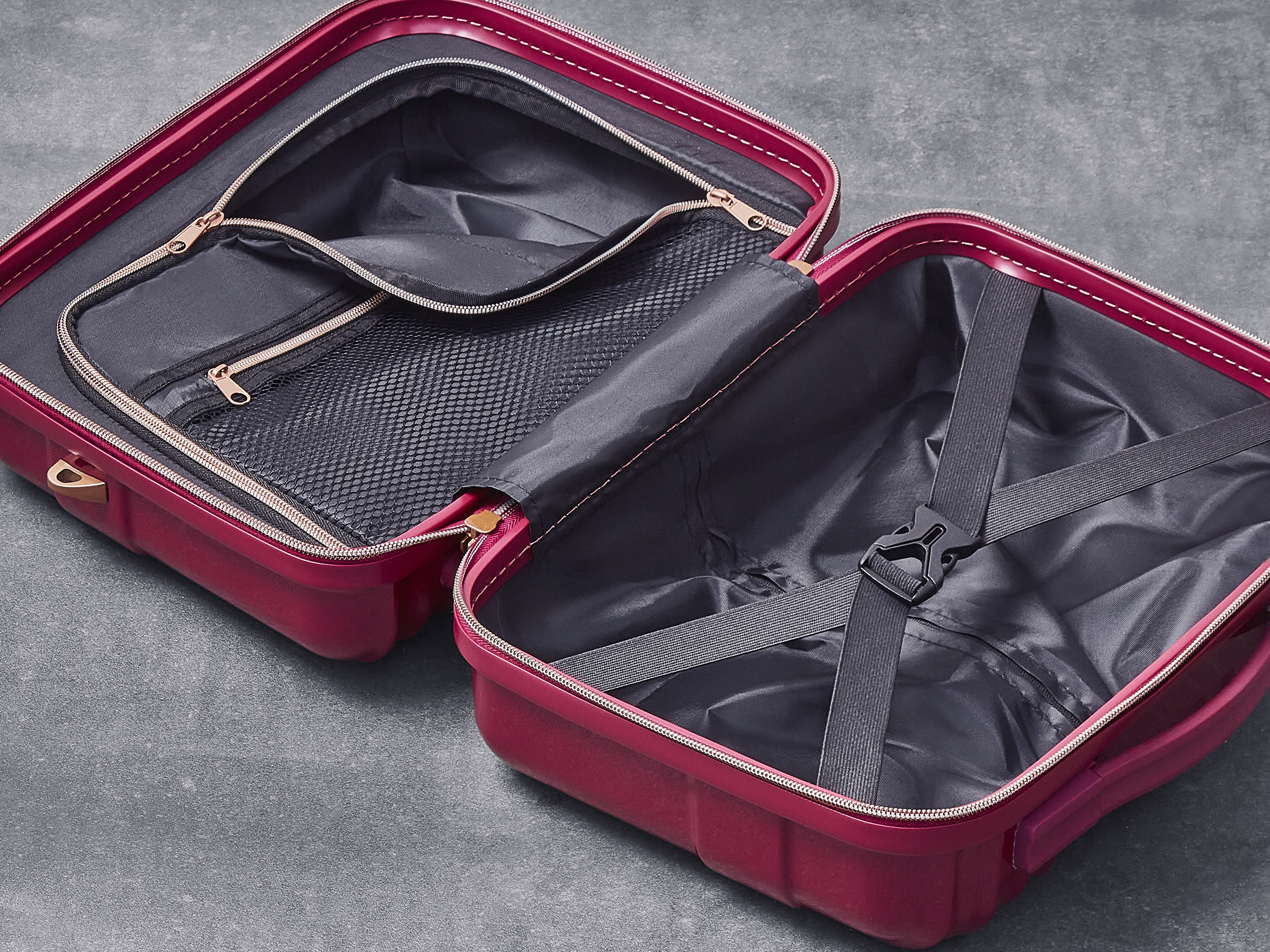 極美品】Ch!iii Shrink Vanity Bag Pink 極美品】Ch!iii Shrink Vanity