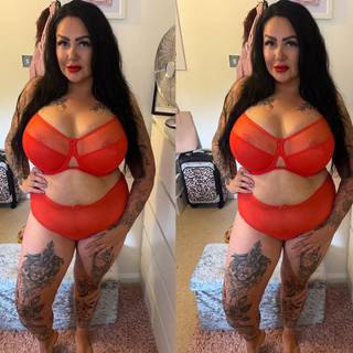 Curvy Kate Victory Side Support Balcony Bra Poppy Red as worn by @cazisshh