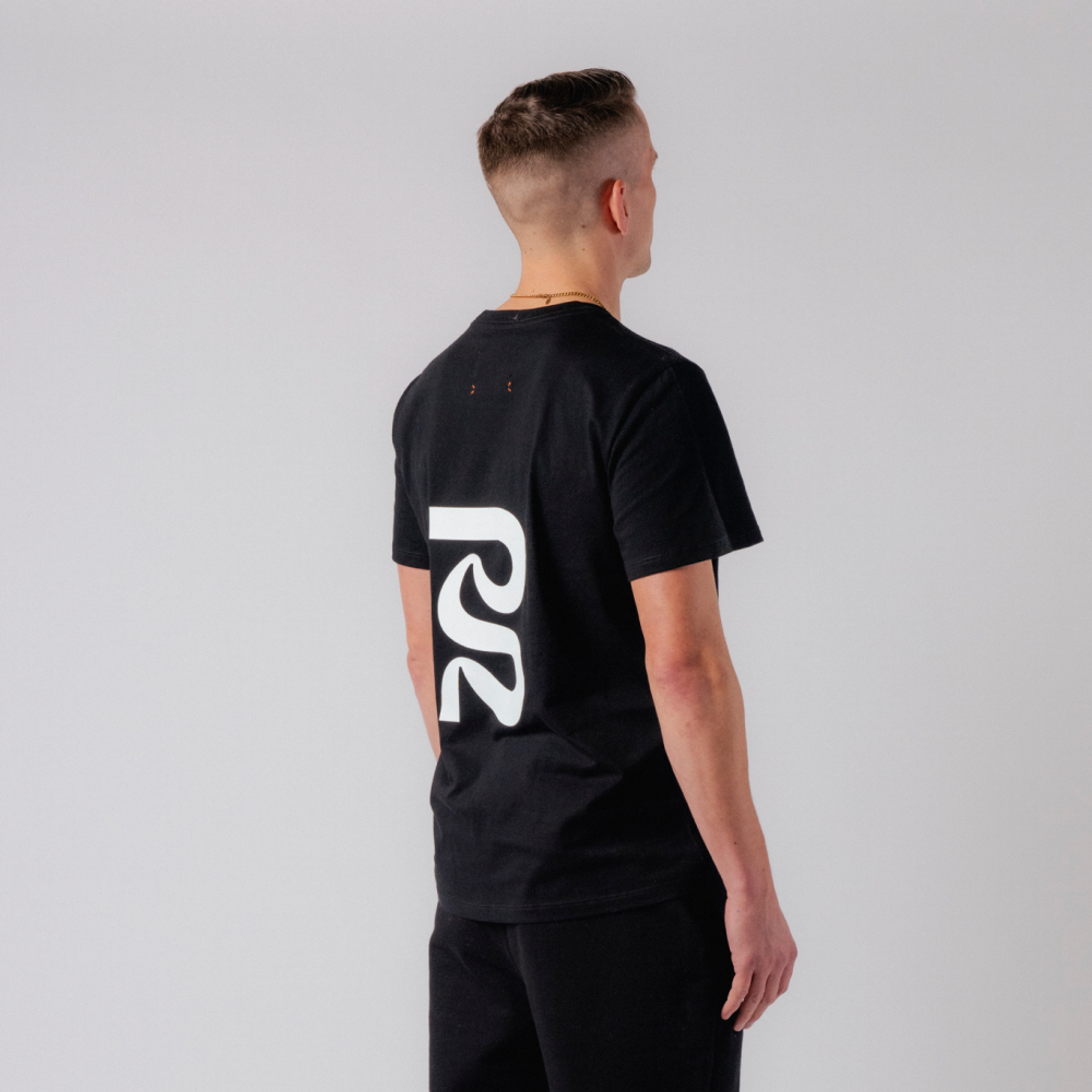 ebernon mid mens hi tops