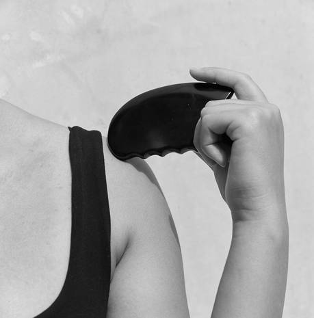 YIN Gua Sha