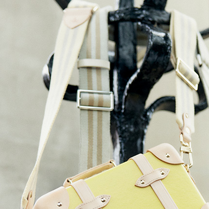 Globe-Trotter_The-Mayfair-Collection_Webbing-Straps