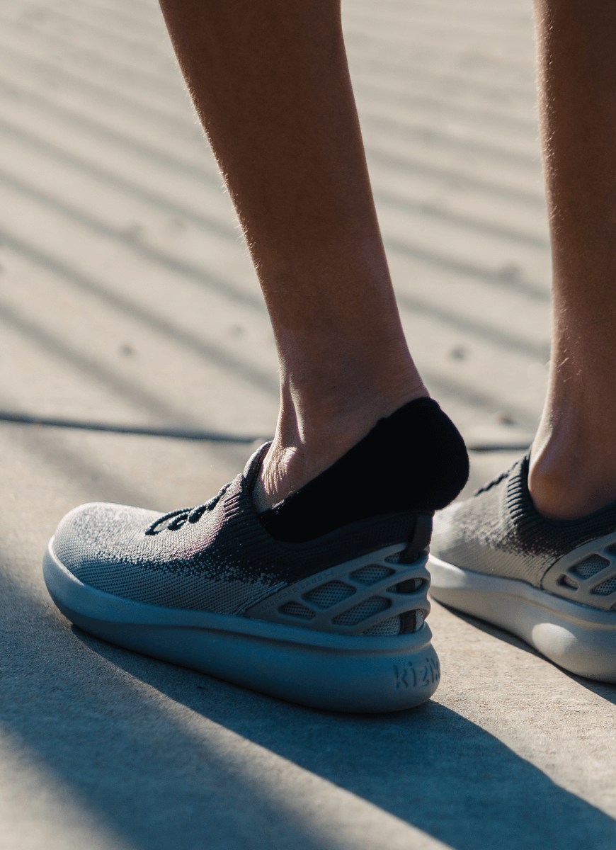 Kids Athens Carbon Grey Kizik