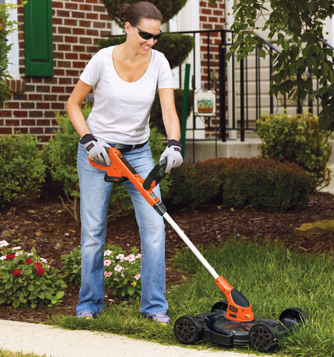 REVIEW: Black and Decker 3 in 1 Lawn Mower / String Trimmer / Edger 