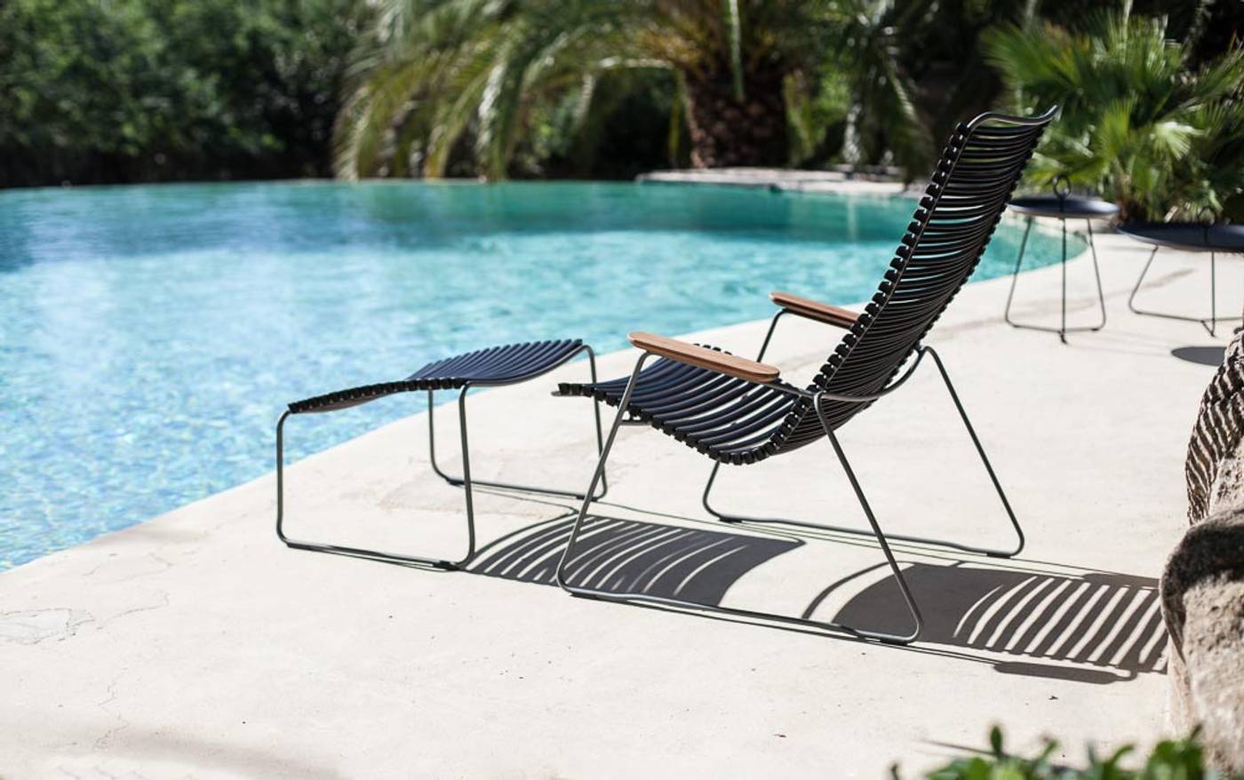 Click Footrest - Olive Green