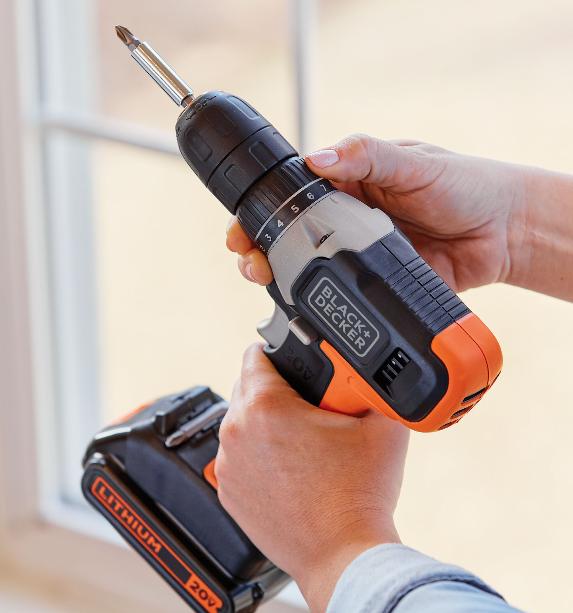 Black & Decker BD2KITCDDI 20V Max Drill/Driver Impact Combo Kit