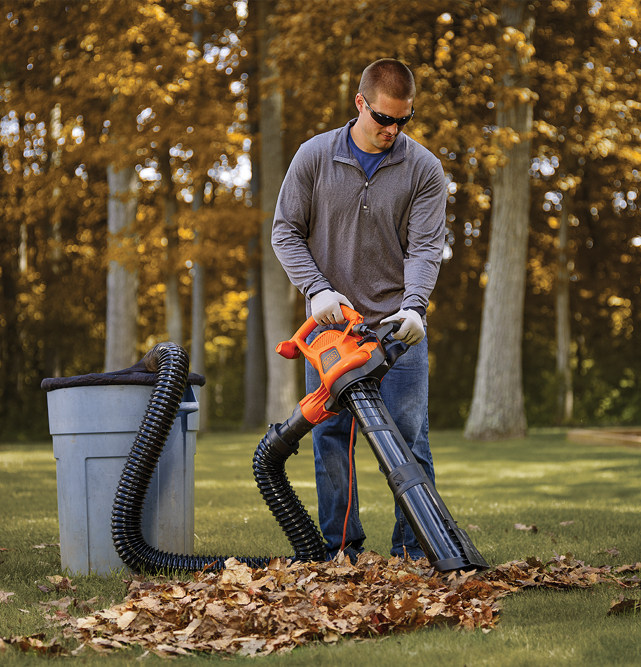 BLACK+DECKER Leaf Collection System at