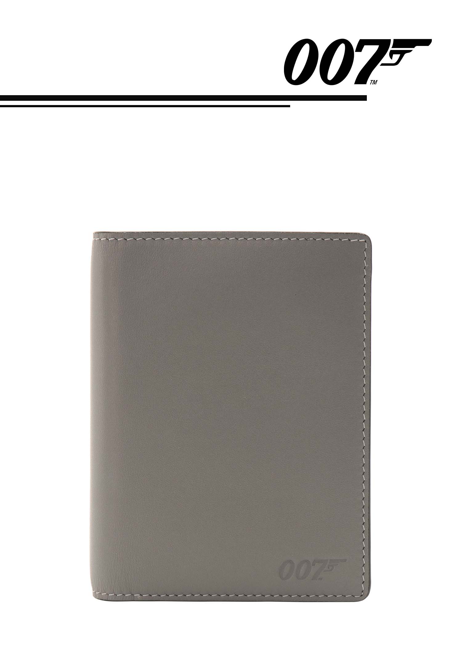 Globe-Trotter_007_Collection_Passport-Front_Creatives