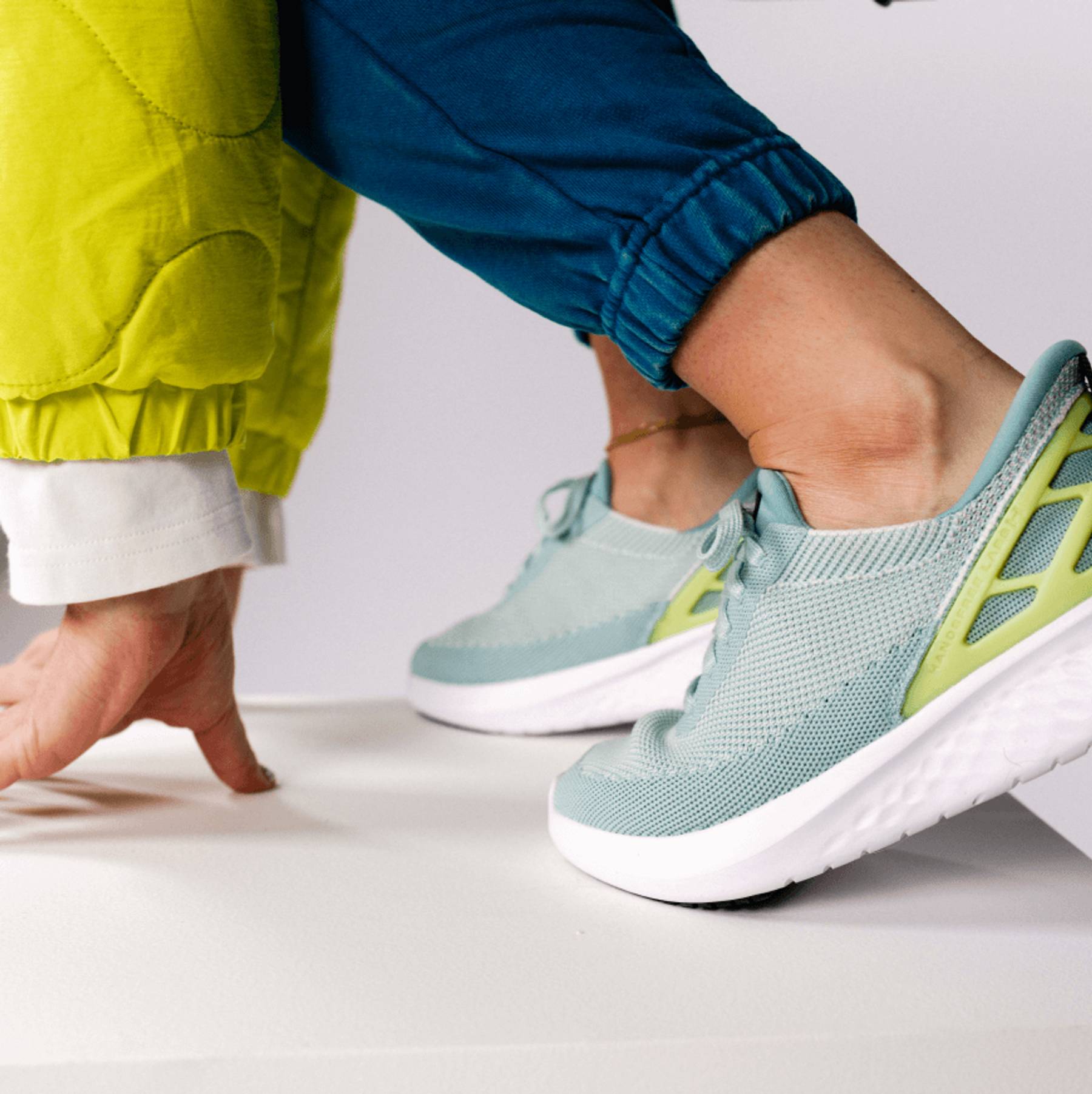 Women's Athens Surf Spray/Shadow Lime Kizik