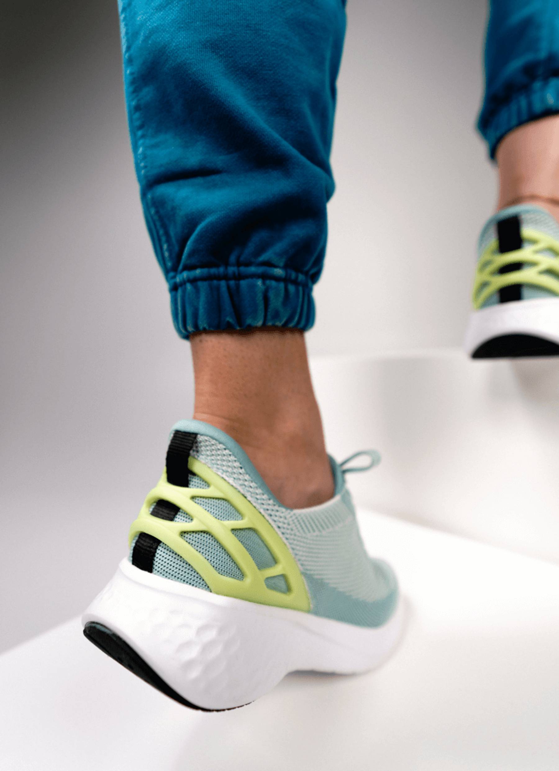 Women's Athens Surf Spray/Shadow Lime Kizik