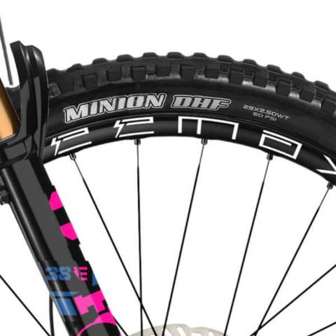 Haibike Hybe CF 11 2024 Maxxis Minion DHF Tyres