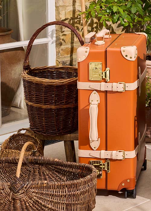 GT_Cotswolds-Collection_Check-In_Natural-Orange