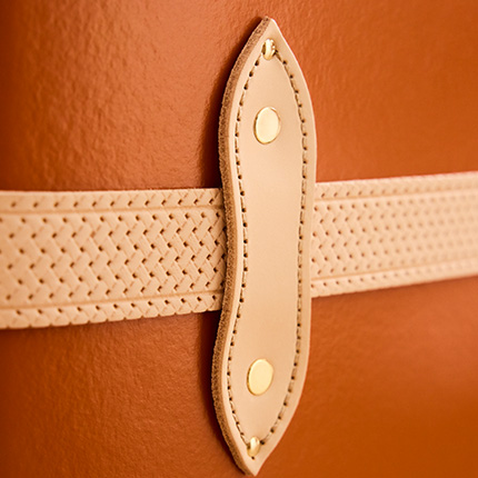 Cotswolds_Orange-Natural_Details-01