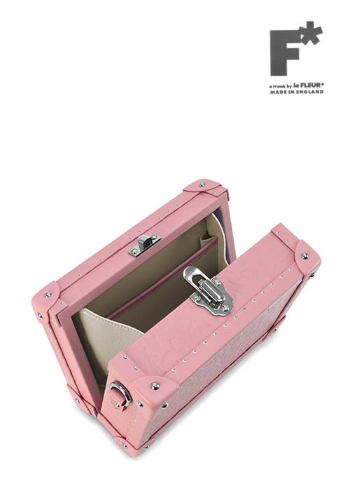 golf-le-fleur_crossbody-bag_open_pink_globe_trotter