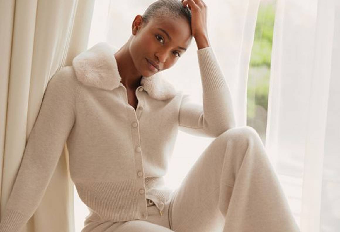 WOMEN'S CASHMERE CARDIGANS