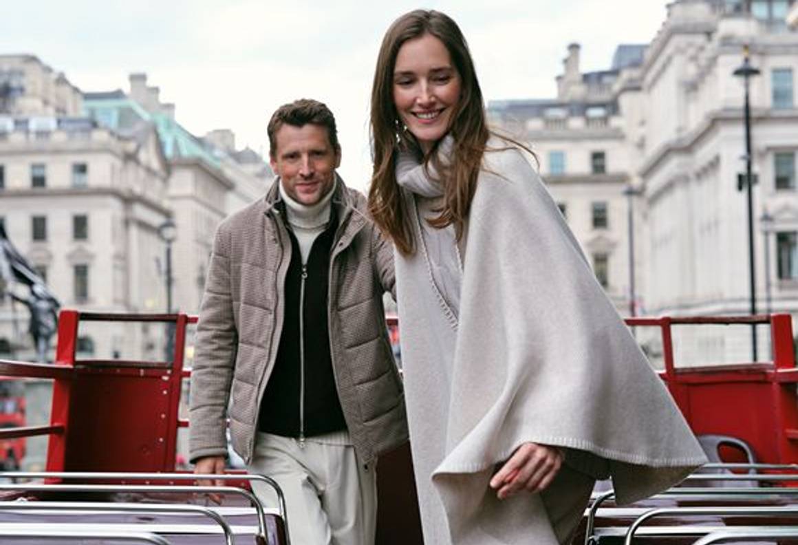 WOMEN'S CASHMERE CAPES & PONCHOS