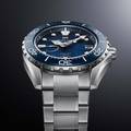Grand Seiko SLGA023 blue dial diver's watch. 