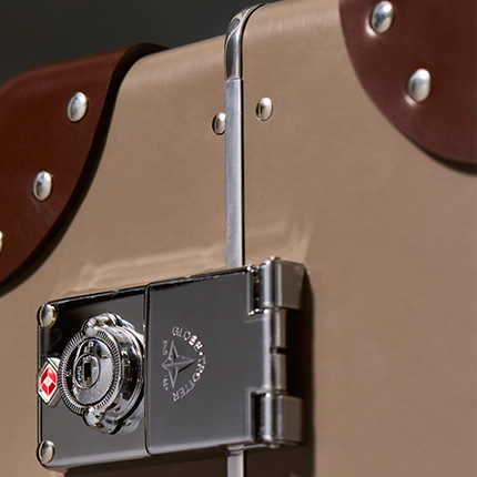 GT_Noble-Brown_Aluminium-Frame_Detail