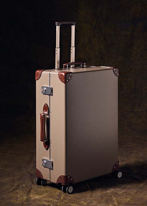 GT_Metropolis-30CI-Noble-Brown_Lifestyle