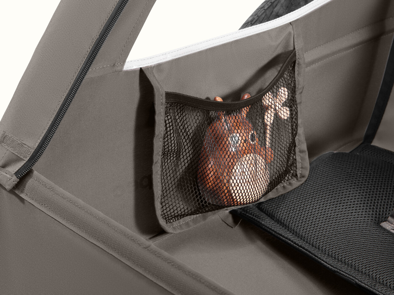 This trailer is outfitted with deep exterior and interior pockets that are large enough to house the footballs, Frisbees, food, and anything else you need for a day outside.