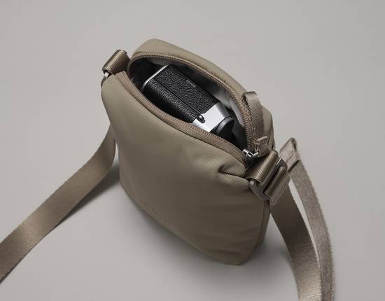 Andesite Camera Pouch