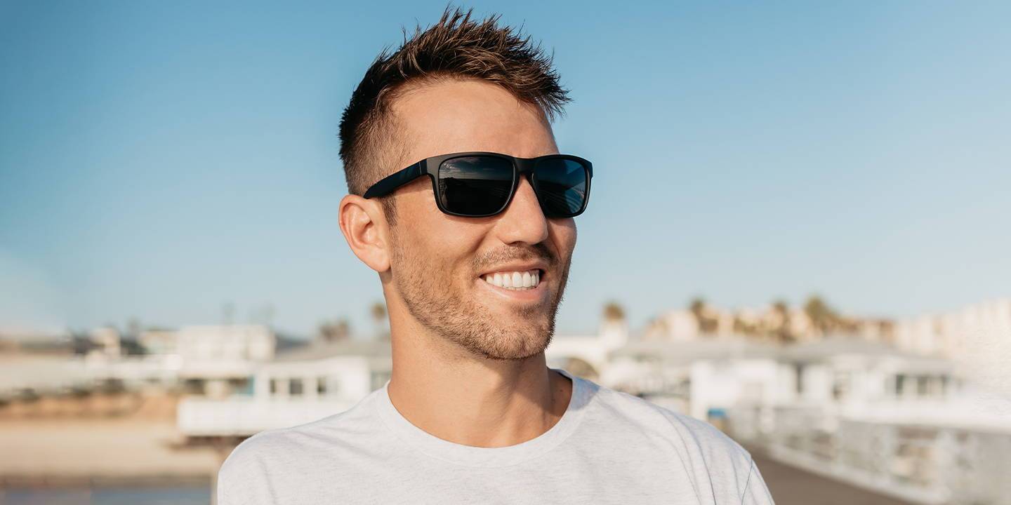 Black Tundra Polarised Sunglasses Black Frame & Smoke Lens