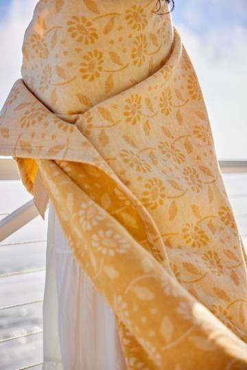 The Lightweight Blanket