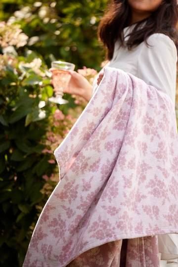 The Lightweight Blanket