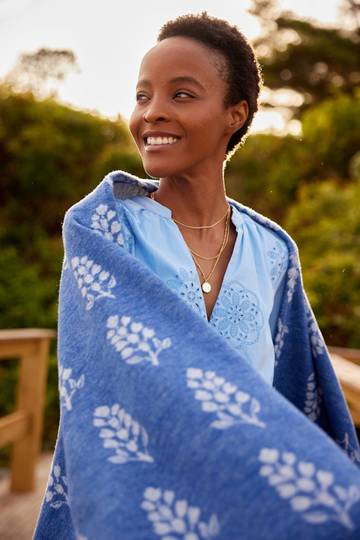 The Lightweight Blanket