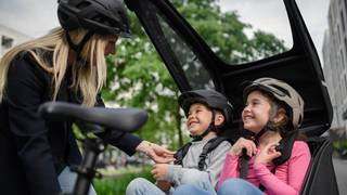 Cube Trike Family Hybrid 750 2024 Electric Bike Rider Review
