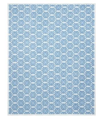 Nordic Frost Blanket