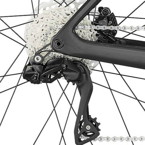 Scott Addict RC eRide 20 2025 Shimano 105 Di2 Gears