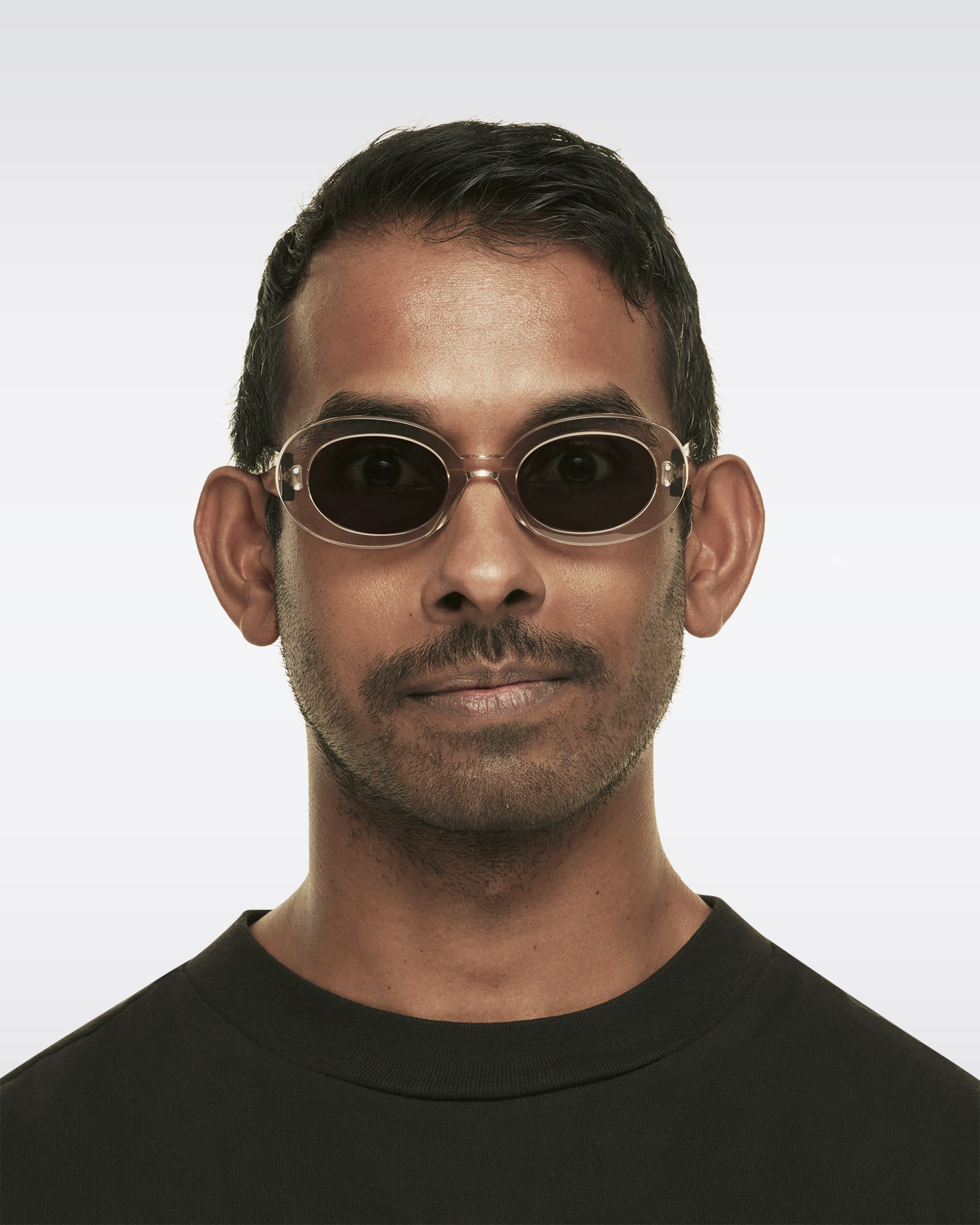 Cubitts Goldington カーキ　サングラス Goldington: Bold oval sunglasses | Cubitts