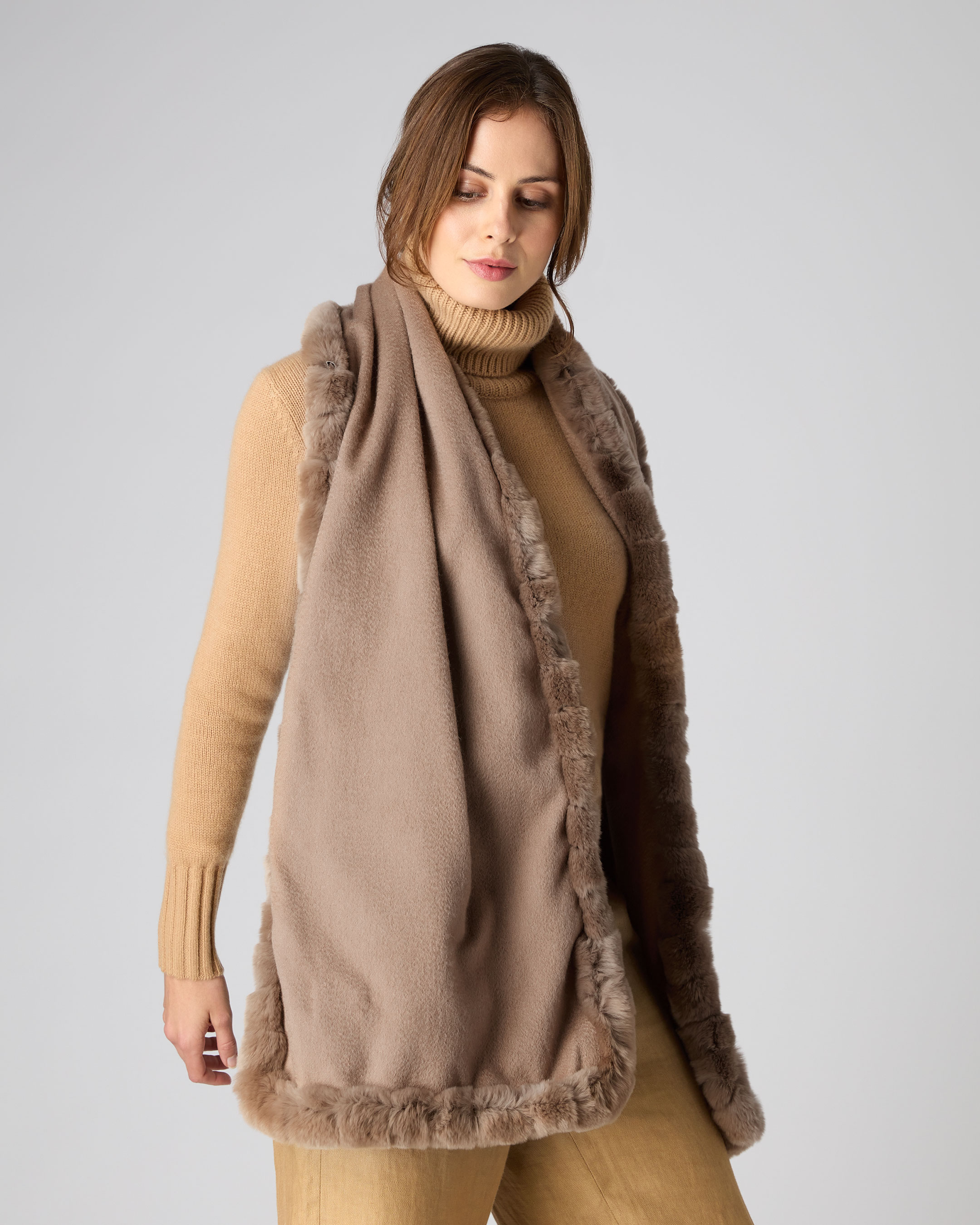 Cashmere Stole with Fox Fur Trim – Chasseur NYC