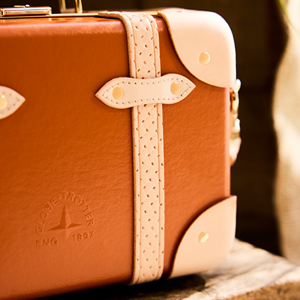 Cotswolds_Mayfair_Orange-Natural_Details-01