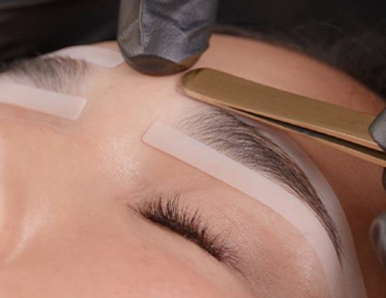 {"en"=>"Apply The Stencils"}