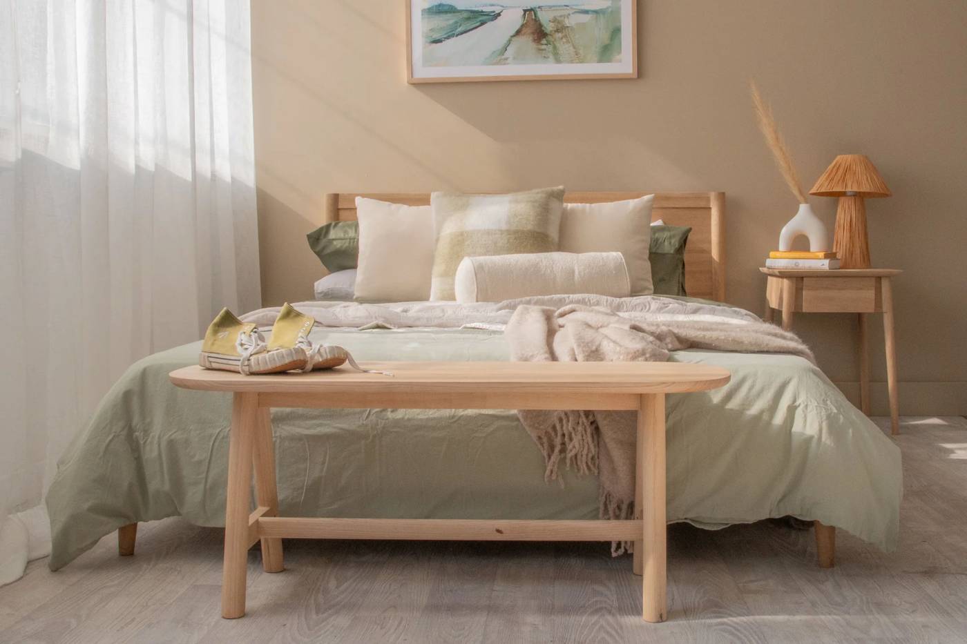 Vintage King Bed with 2 Bedside Tables Set - European Oak