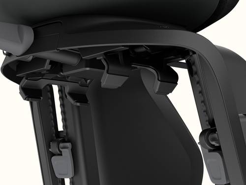 A close-up of the Thule Yepp Nexxt 2 Maxi Child Bike Seat's rack mount system.